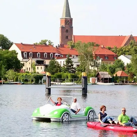 Am Pfaffe-kai * Brandenburg (Brandenburg an der Havel)